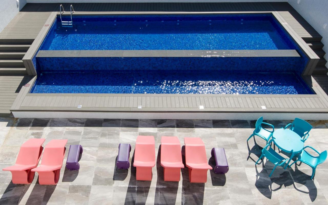 Готель Ibis Styles Balneario Camboriu - 1 Quadra Do Mar Екстер'єр фото