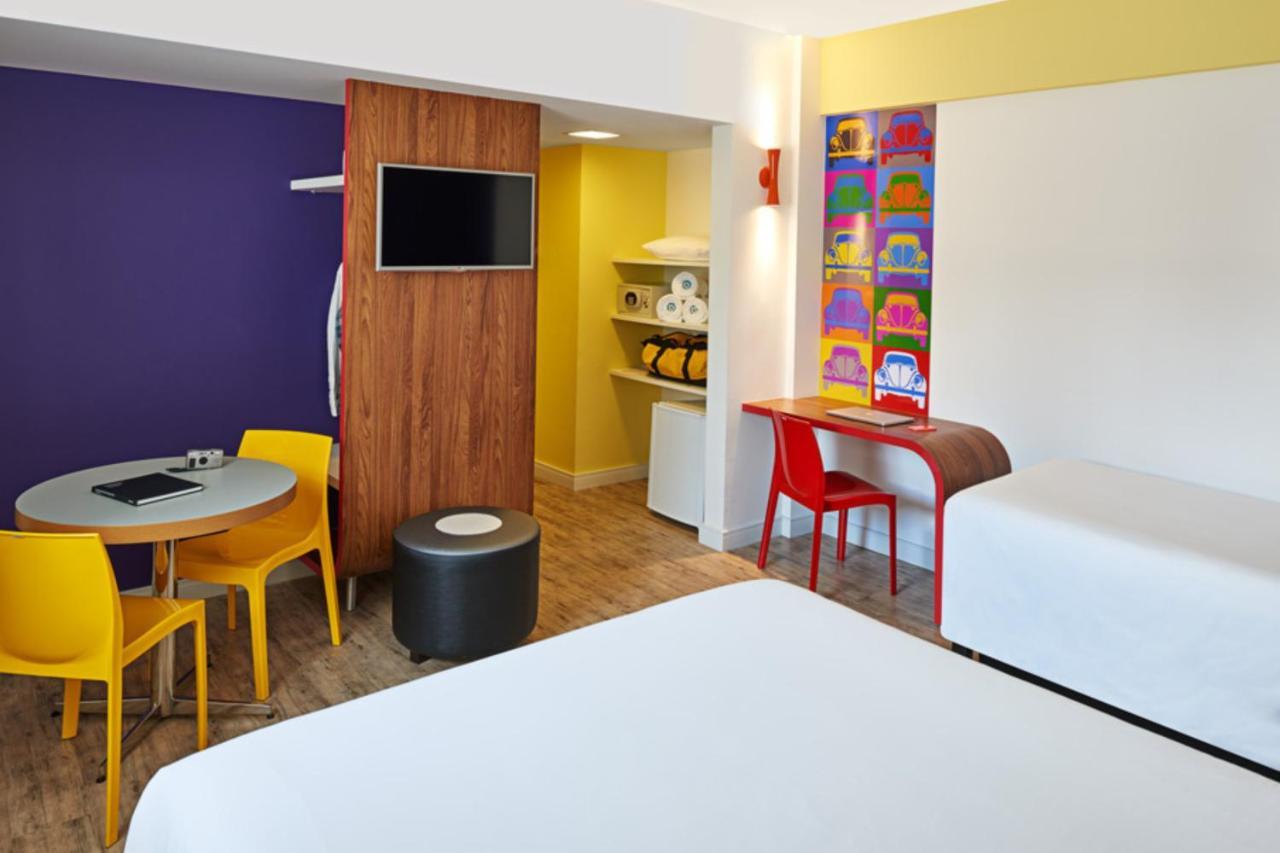 Готель Ibis Styles Balneario Camboriu - 1 Quadra Do Mar Екстер'єр фото